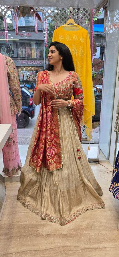 Regal Radiance Banarasi Lehenga Set